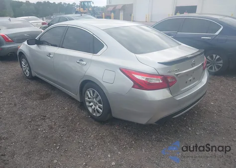 2016 Nissan Altima 2.5 S z USA, uszkodzony, nr VIN 1N4AL3AP1GN359076